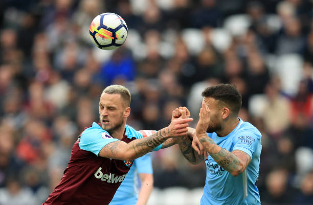 随着泰山队0-4,申花1-2,亚冠16强诞生8席!首.