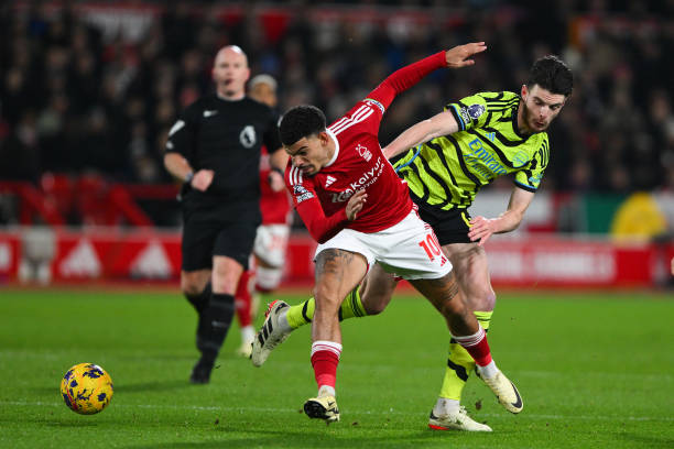 罗马诺:法兰克福与曼城谈判顺利,马尔穆什或下周完成转会.