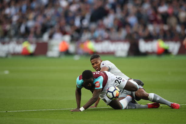 更是整个球 更是整个球